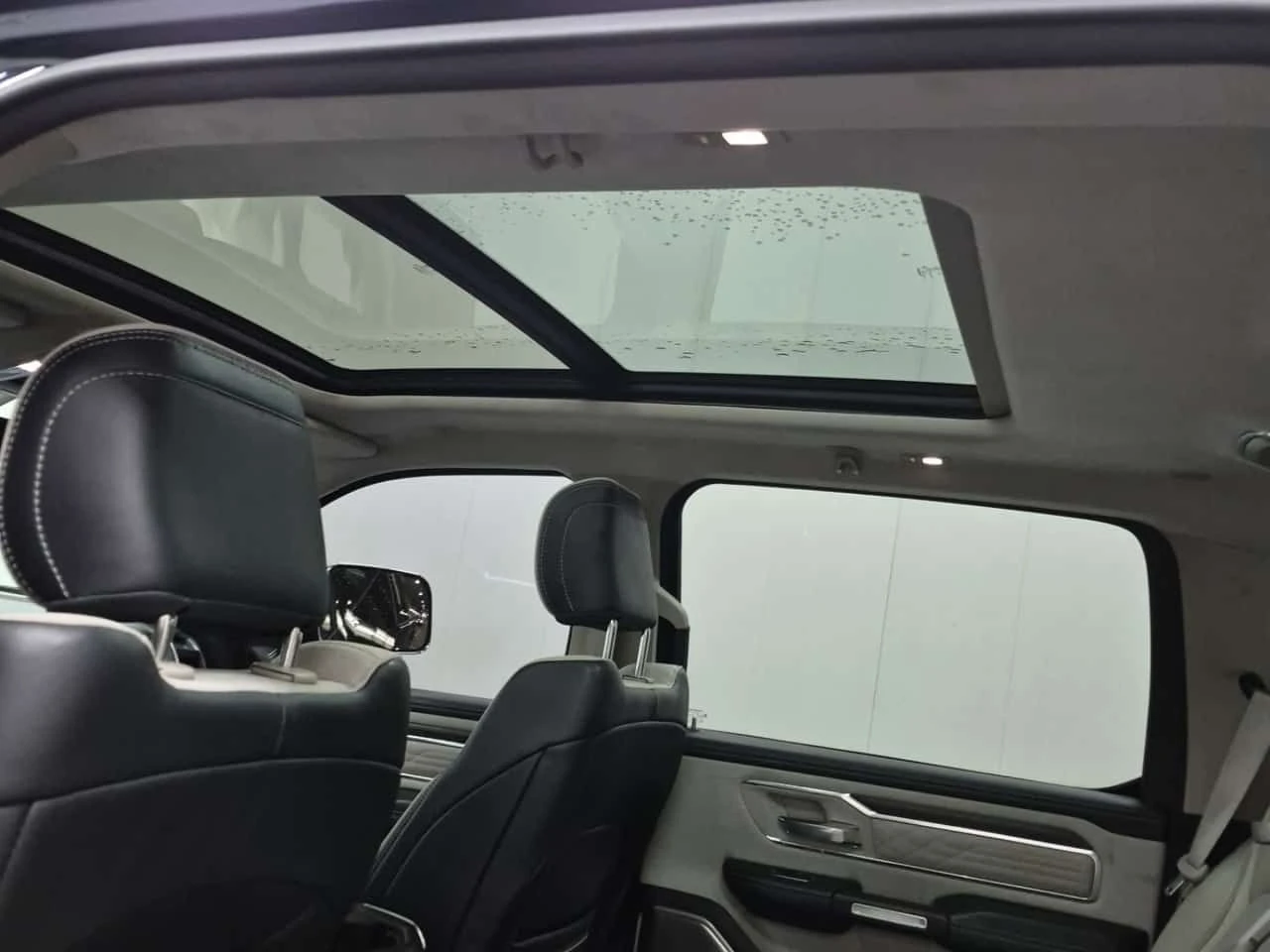 Dodge RAM 1500  Limited /DIS/Harman Kardon/���������/������  | Mobile.bg � ����������� 14