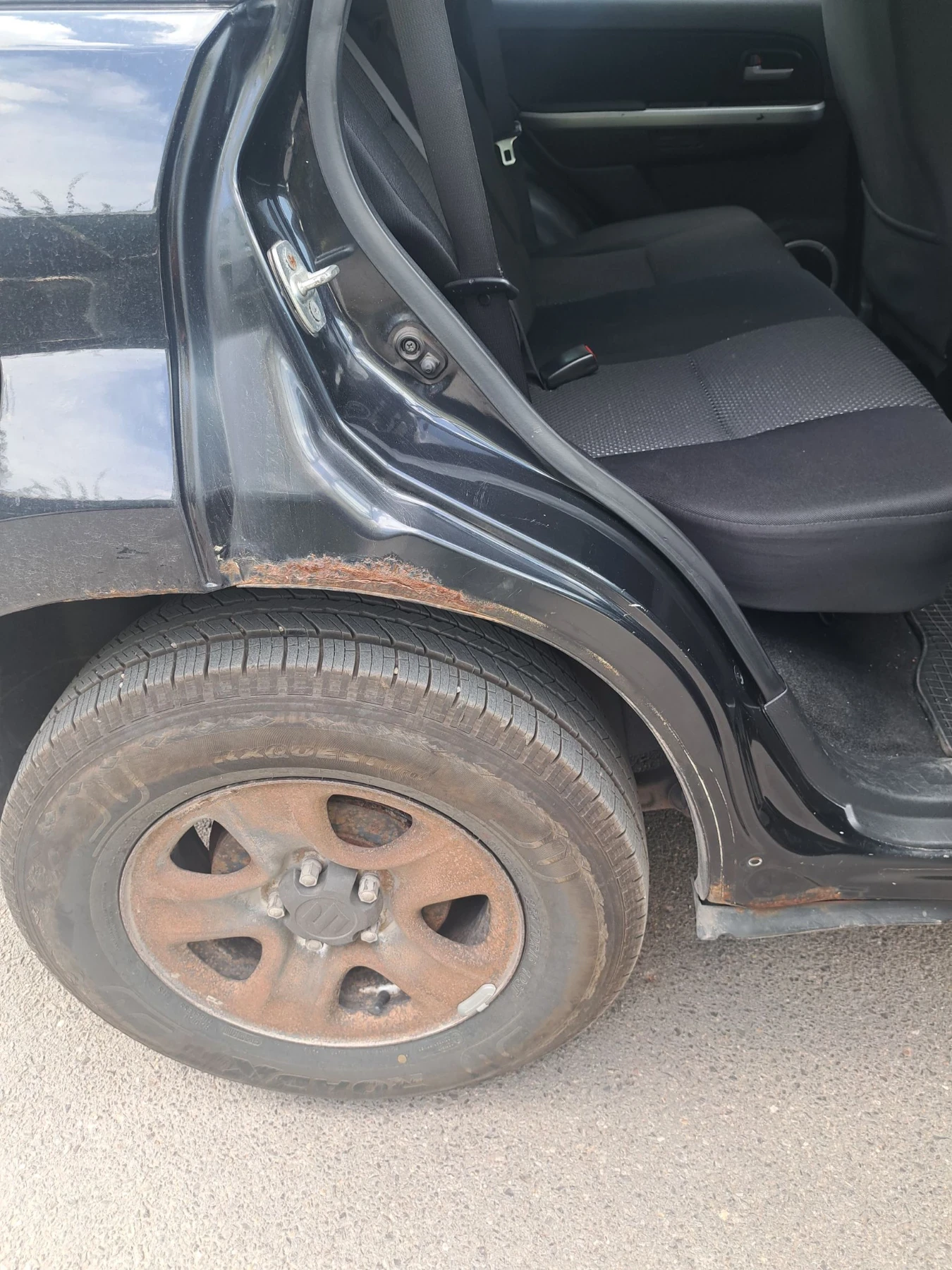 Suzuki Vitara 2000 i, снимка 9 - Автомобили и джипове - 55946064