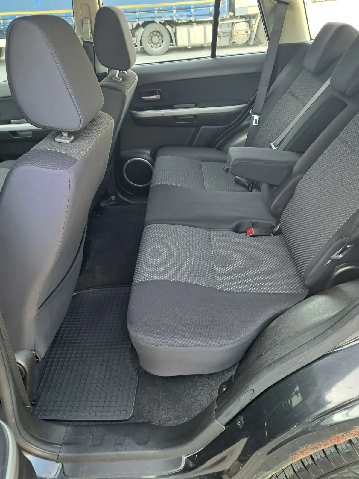 Suzuki Vitara 2000 i, снимка 8 - Автомобили и джипове - 55399489