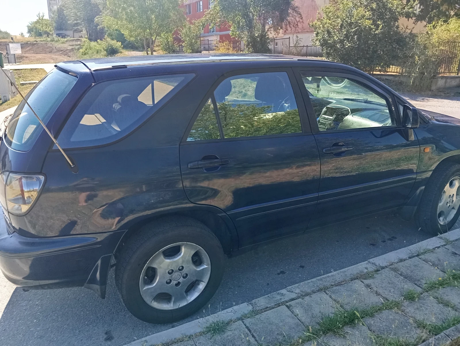 Lexus RX 300 3.0, снимка 3 - Автомобили и джипове - 55507259