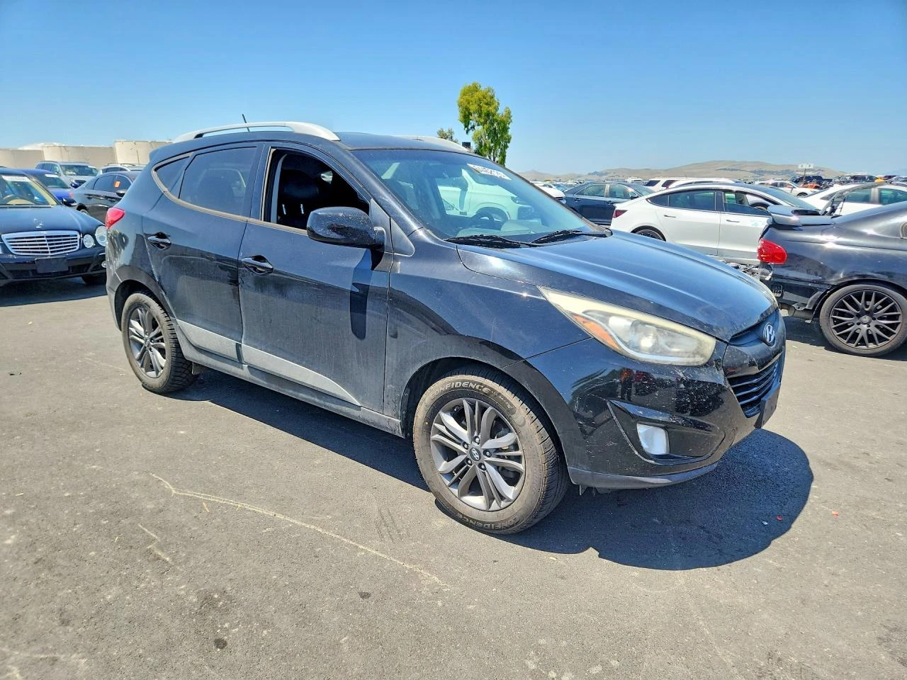 Hyundai Tucson, снимка 4 - Автомобили и джипове - 55755743