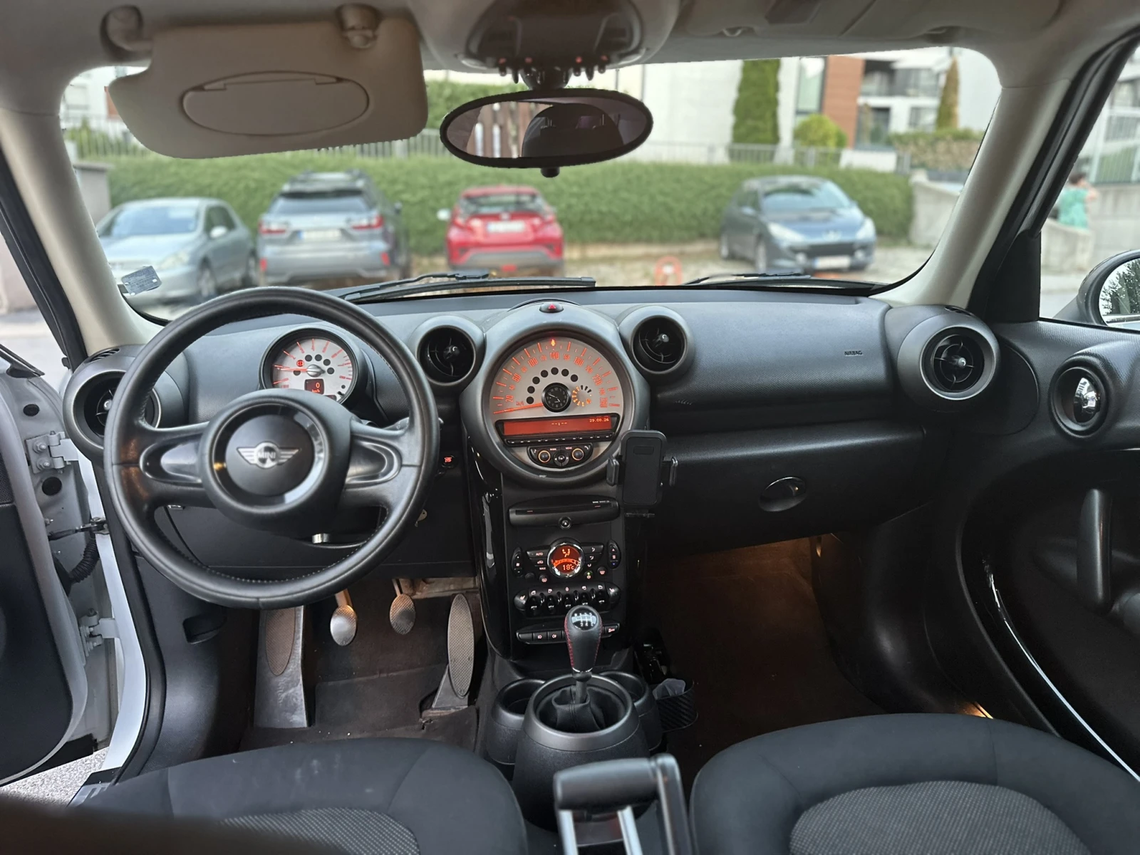 Mini Countryman, снимка 11 - Автомобили и джипове - 55920777