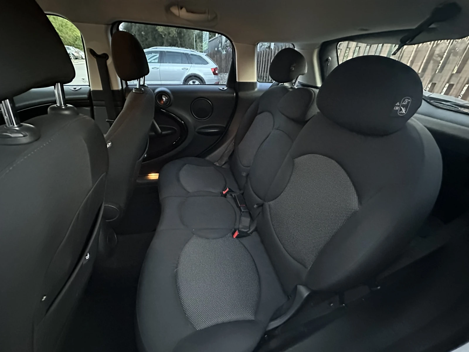 Mini Countryman, снимка 9 - Автомобили и джипове - 55920777
