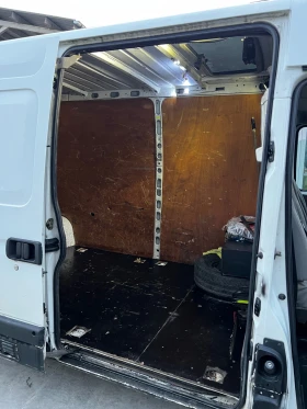 Renault Master 3.0 DCI 140кс, снимка 9