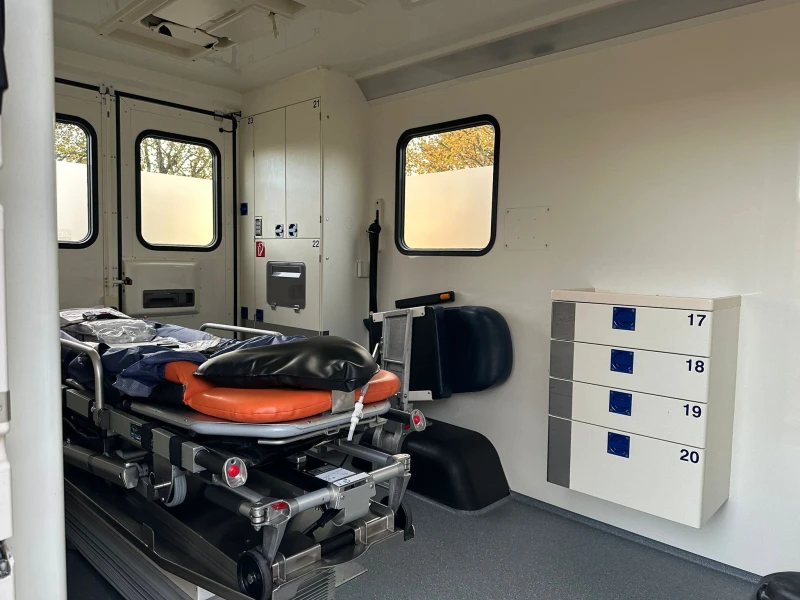 Mercedes-Benz 316 CDI Климатроник, Печка, снимка 12 - Бусове и автобуси - 52695890