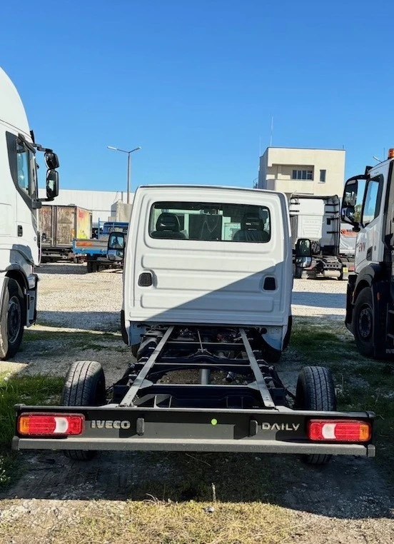 Iveco 35S18, снимка 3 - Бусове и автобуси - 45112183