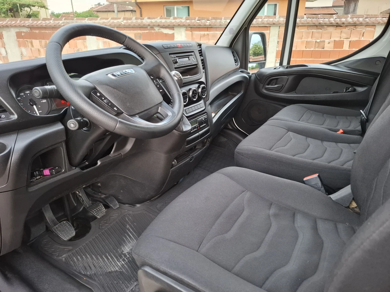 Iveco 35c17 35С17 - изображение 6