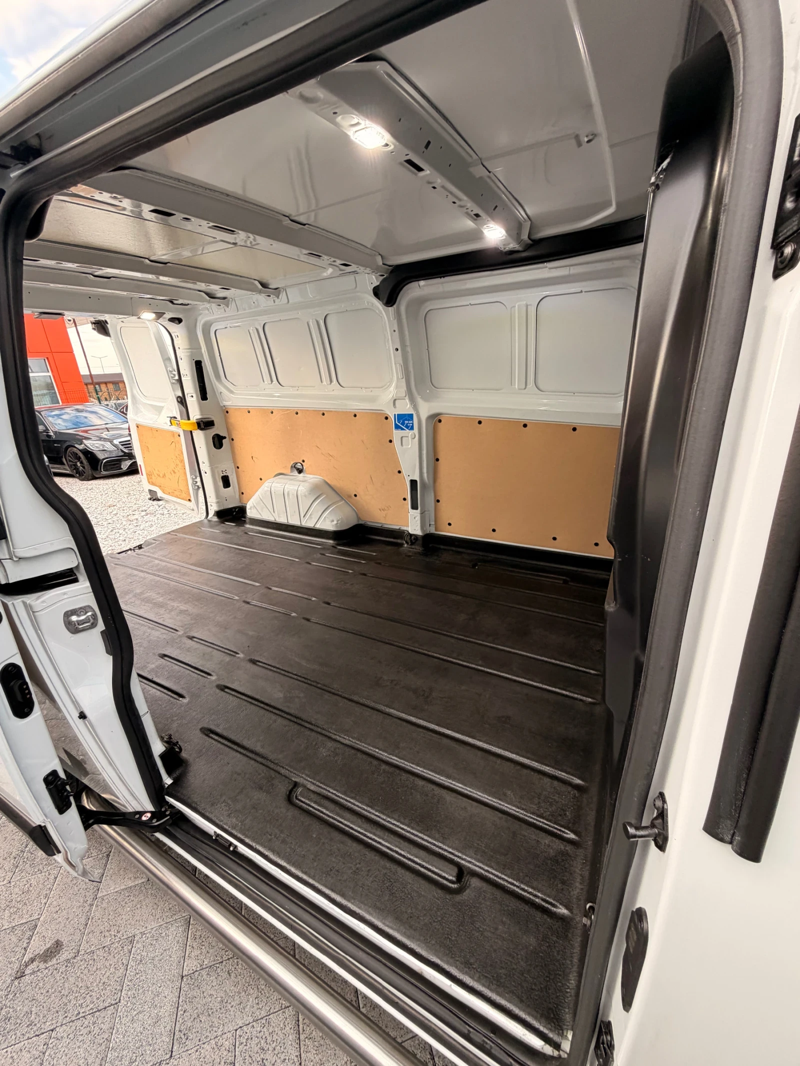 Ford Transit Custom ��� ���� �� �������� ��� ������! | Mobile.bg � ����������� 13