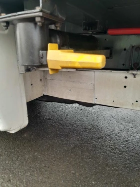 Ford Transit 2.4, снимка 10 - Камиони - 53660028