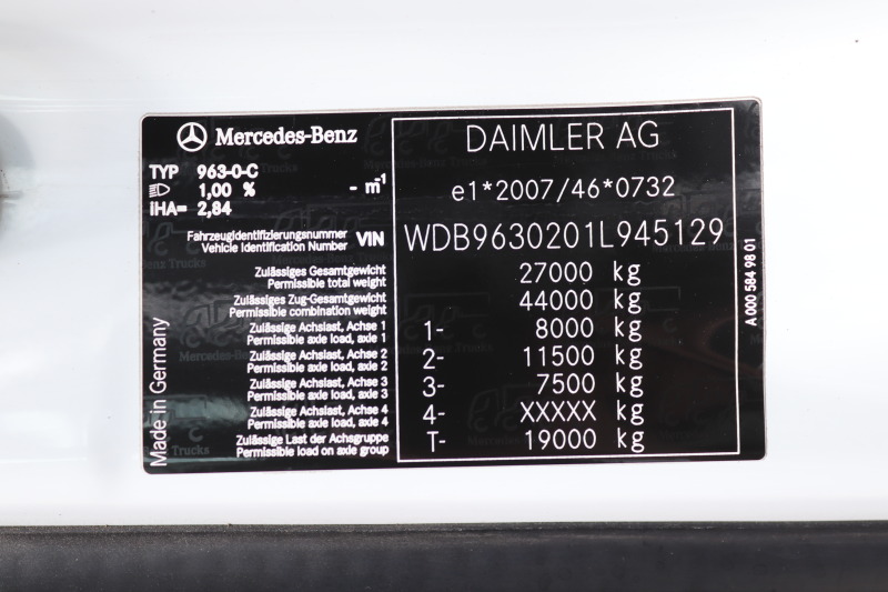 Mercedes-Benz Actros Antos 2540 капаци ADR 3t борд, снимка 11 - Камиони - 43379693
