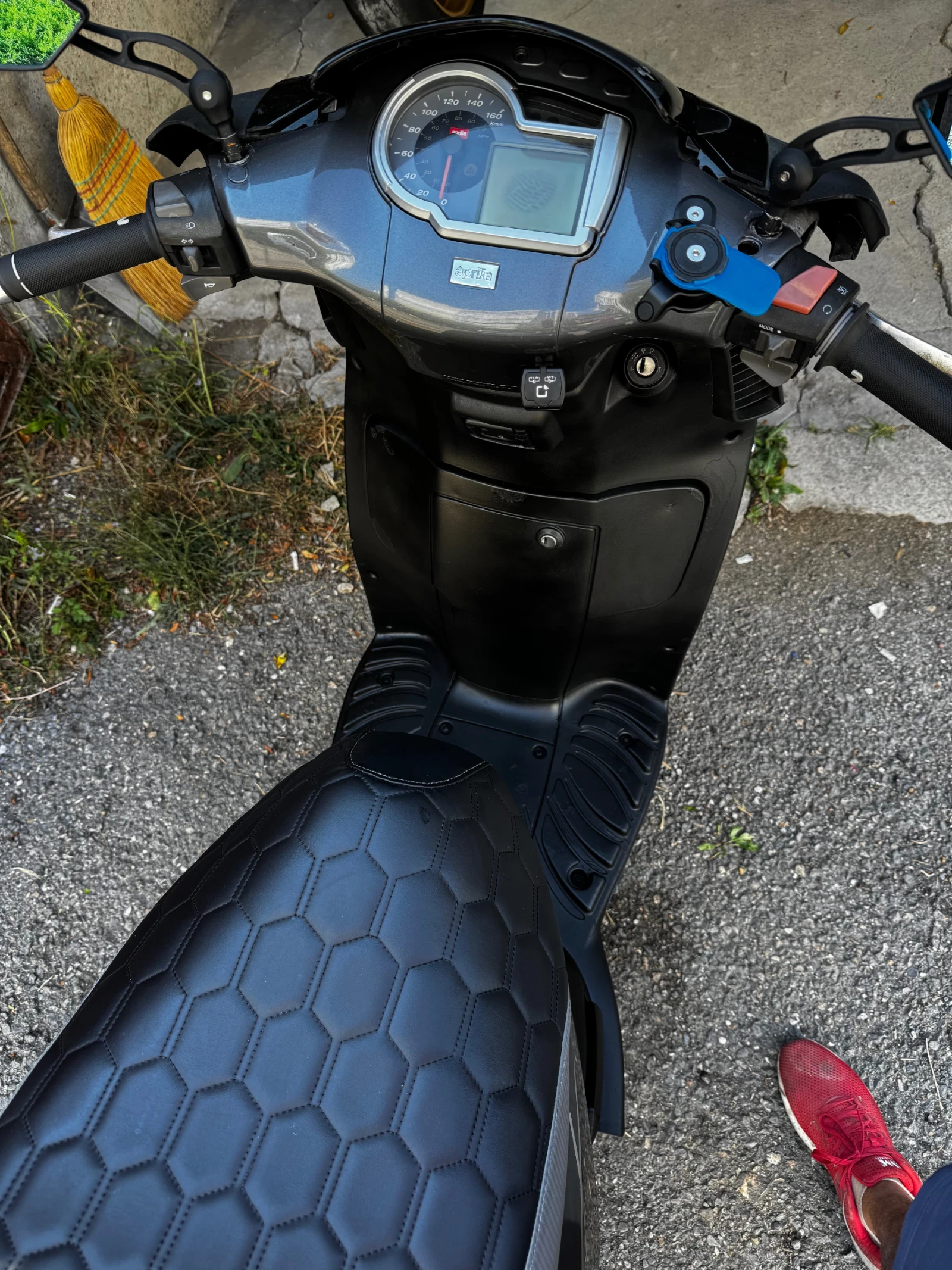 Aprilia 250, снимка 5 - Мотоциклети и мототехника - 54116017