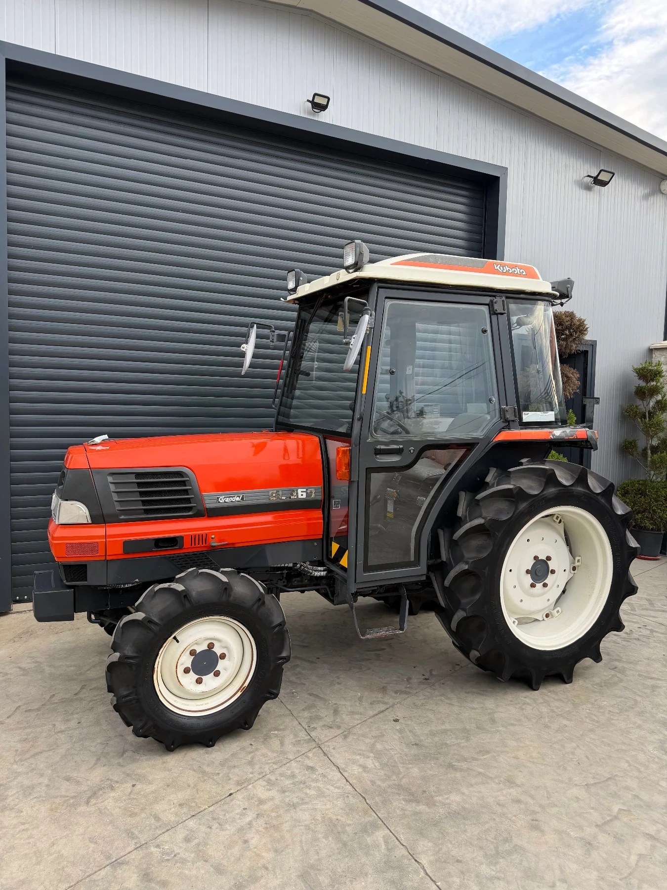 Трактор Kubota GL368 37кс. , снимка 3 - Селскостопанска техника - 55038148