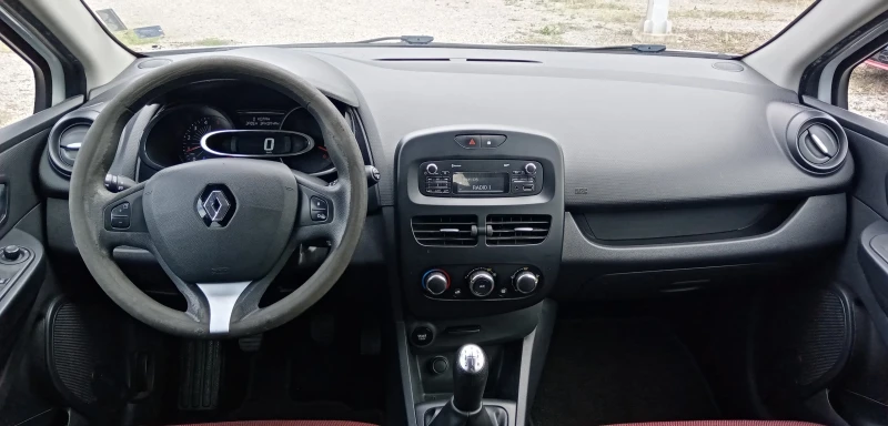 Renault Clio 1.5dci E6, снимка 10 - Автомобили и джипове - 47305317