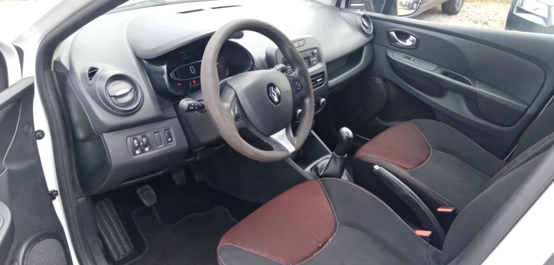 Renault Clio 1.5dci E6, снимка 8 - Автомобили и джипове - 47305317