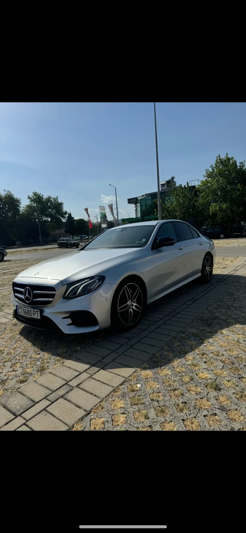 Mercedes-Benz E 220 AMG пакет, снимка 1 - Автомобили и джипове - 48578885