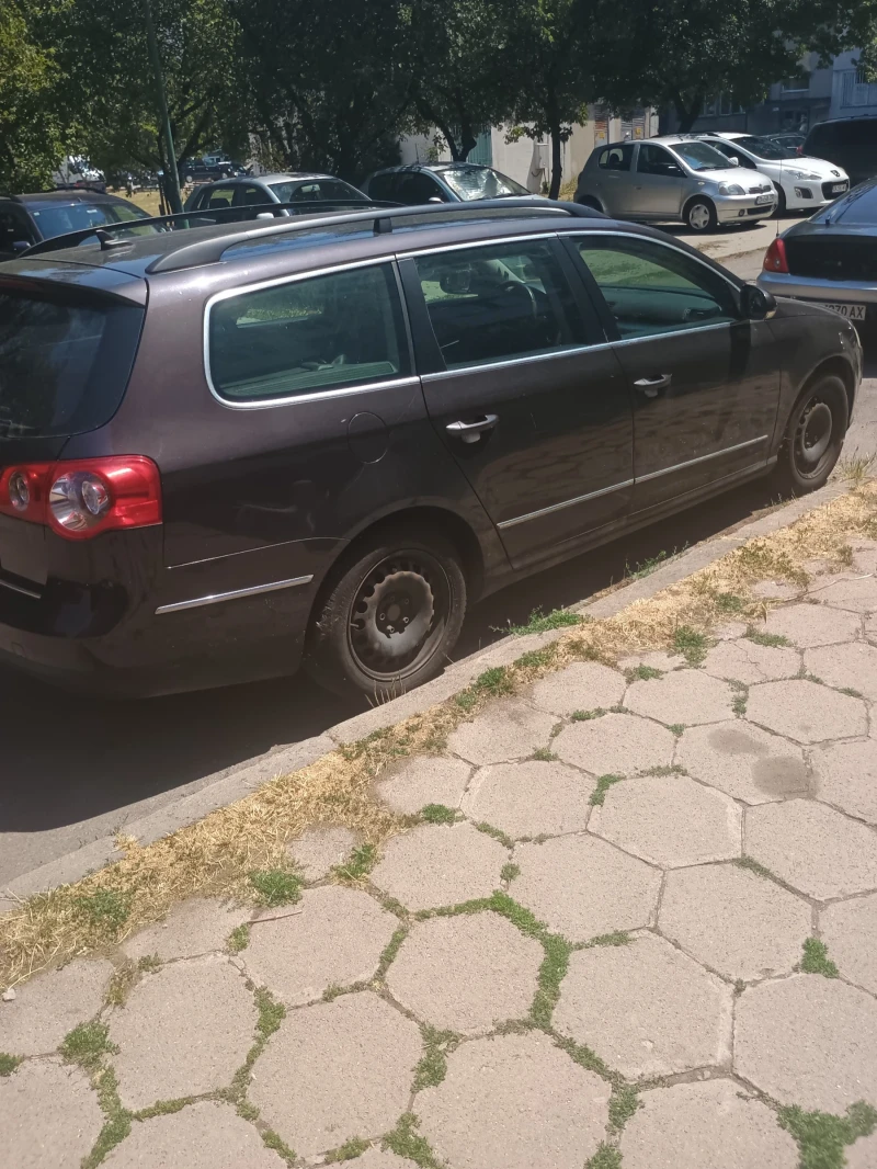 VW Passat, снимка 5 - Автомобили и джипове - 52385052