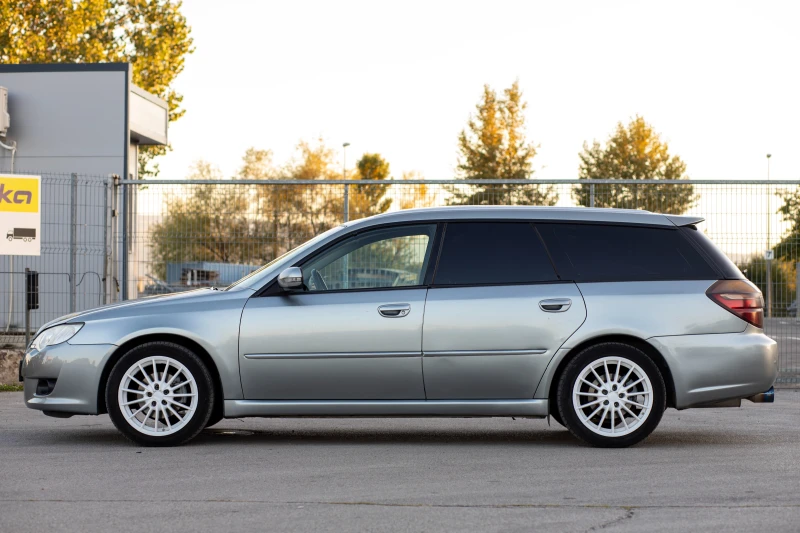 Subaru Legacy 2.0 Bi-Fuel , снимка 2 - Автомобили и джипове - 51407351