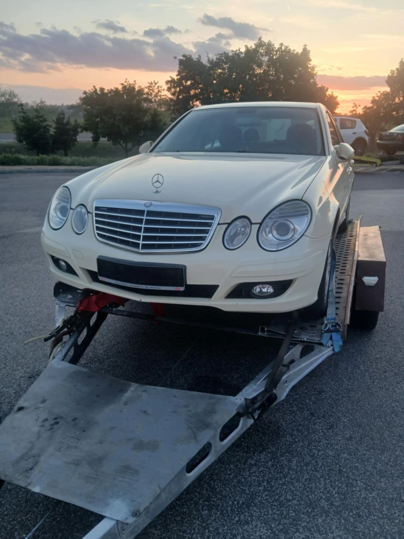 Mercedes-Benz E 200 CDI, снимка 2 - Автомобили и джипове - 52673879
