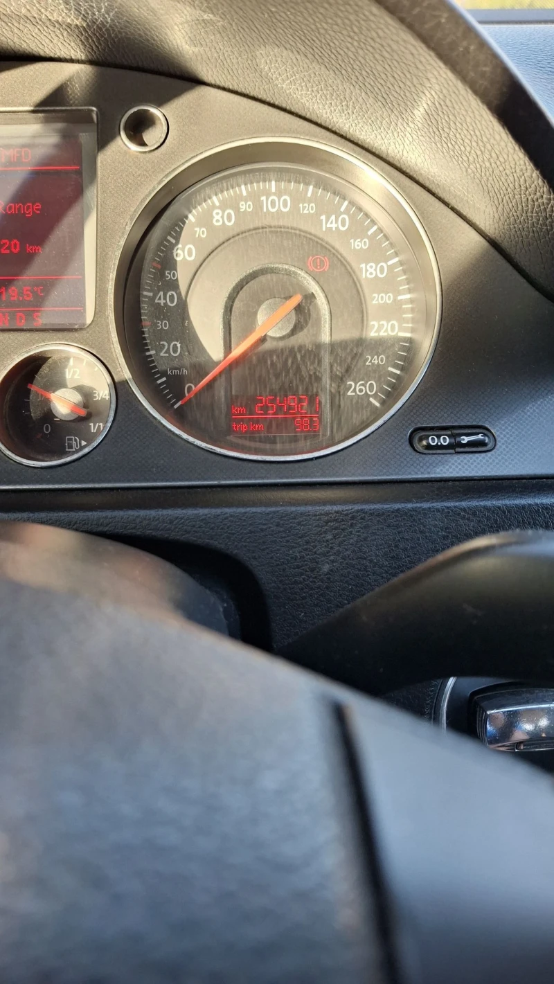 VW Passat B6, снимка 9 - Автомобили и джипове - 52872371