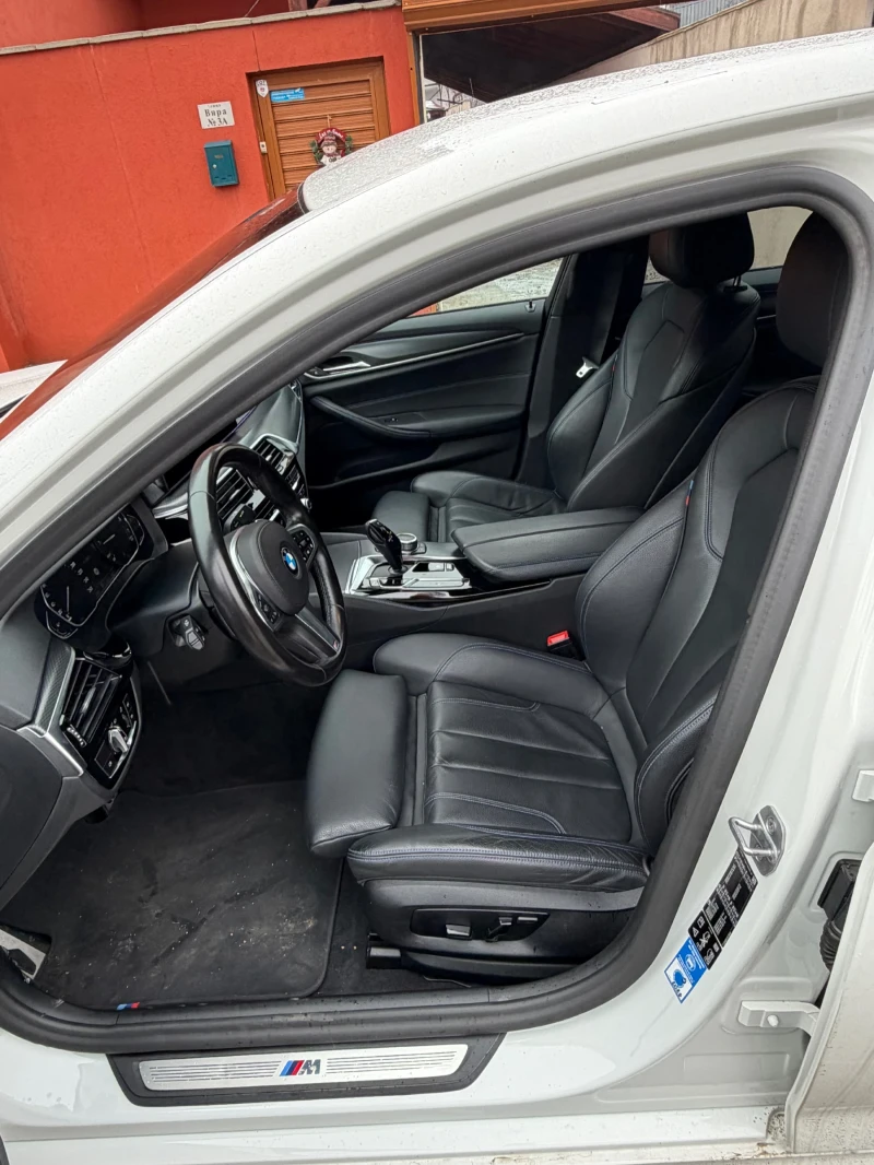 BMW 540 БЕЗУПРЕЧНО СЪСТОЯНИЕ КАТО НОВА НОВ ВНОС ГЕРМАНИЯ , снимка 9 - Автомобили и джипове - 53053810