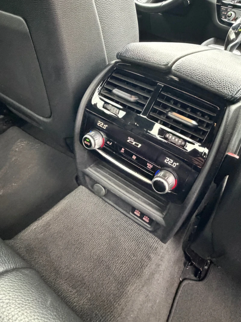 BMW 540 БЕЗУПРЕЧНО СЪСТОЯНИЕ КАТО НОВА НОВ ВНОС ГЕРМАНИЯ , снимка 16 - Автомобили и джипове - 53053810