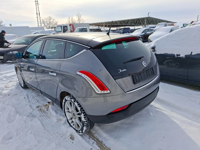 Lancia Delta 1.6-JTD 120кс.Кожен салон, снимка 6 - Автомобили и джипове - 53086813