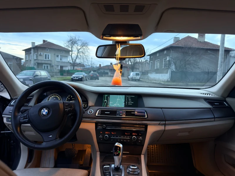 BMW 750, снимка 13 - Автомобили и джипове - 53357413