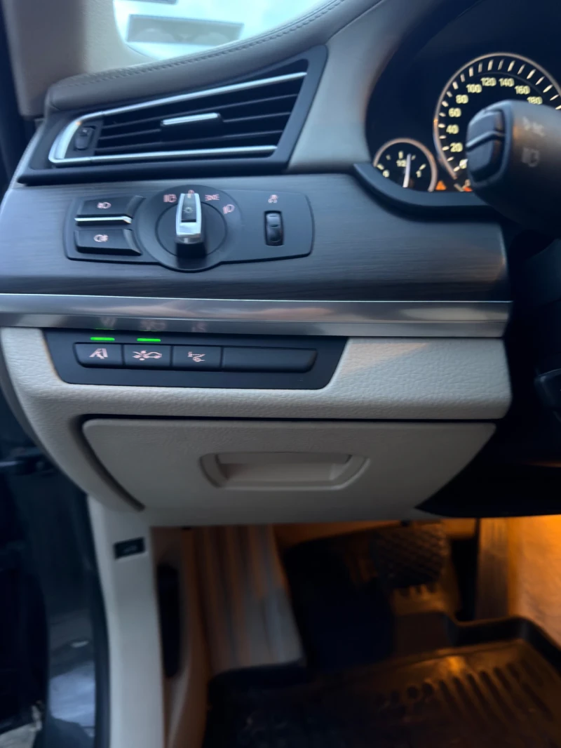 BMW 750, снимка 10 - Автомобили и джипове - 53357413