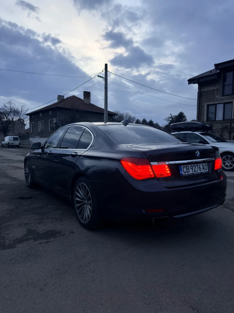 BMW 750, снимка 4 - Автомобили и джипове - 53357413