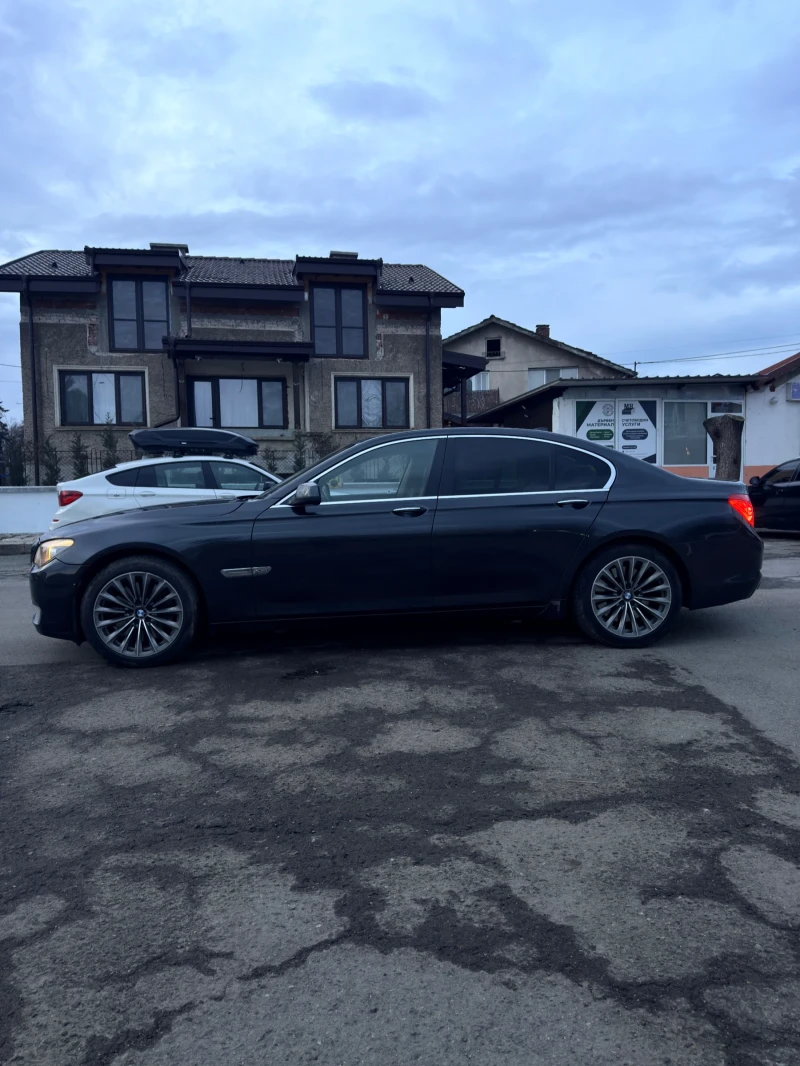 BMW 750, снимка 3 - Автомобили и джипове - 53357413
