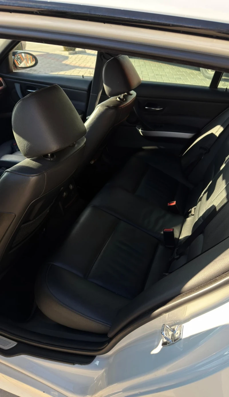 BMW 335 D M-pack, снимка 9 - Автомобили и джипове - 53393742