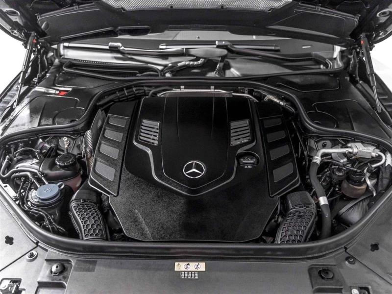 Mercedes-Benz S 560 * CARFAX * ЦЕНА ДО БГ, снимка 16 - Автомобили и джипове - 53445766