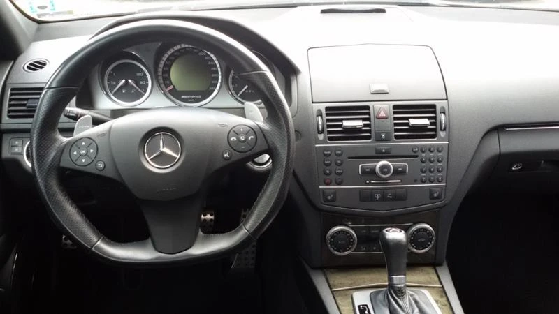 Mercedes-Benz C 63 AMG 6.3AMG, снимка 15 - Автомобили и джипове - 44632526