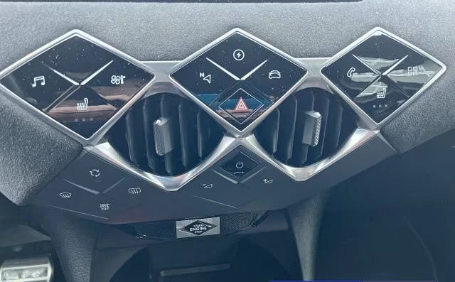 DS DS 3 E-TENSE/136HP/CAM/NAVI/LED/KLESS/CPLAY/995g | Mobile.bg � ����������� 8