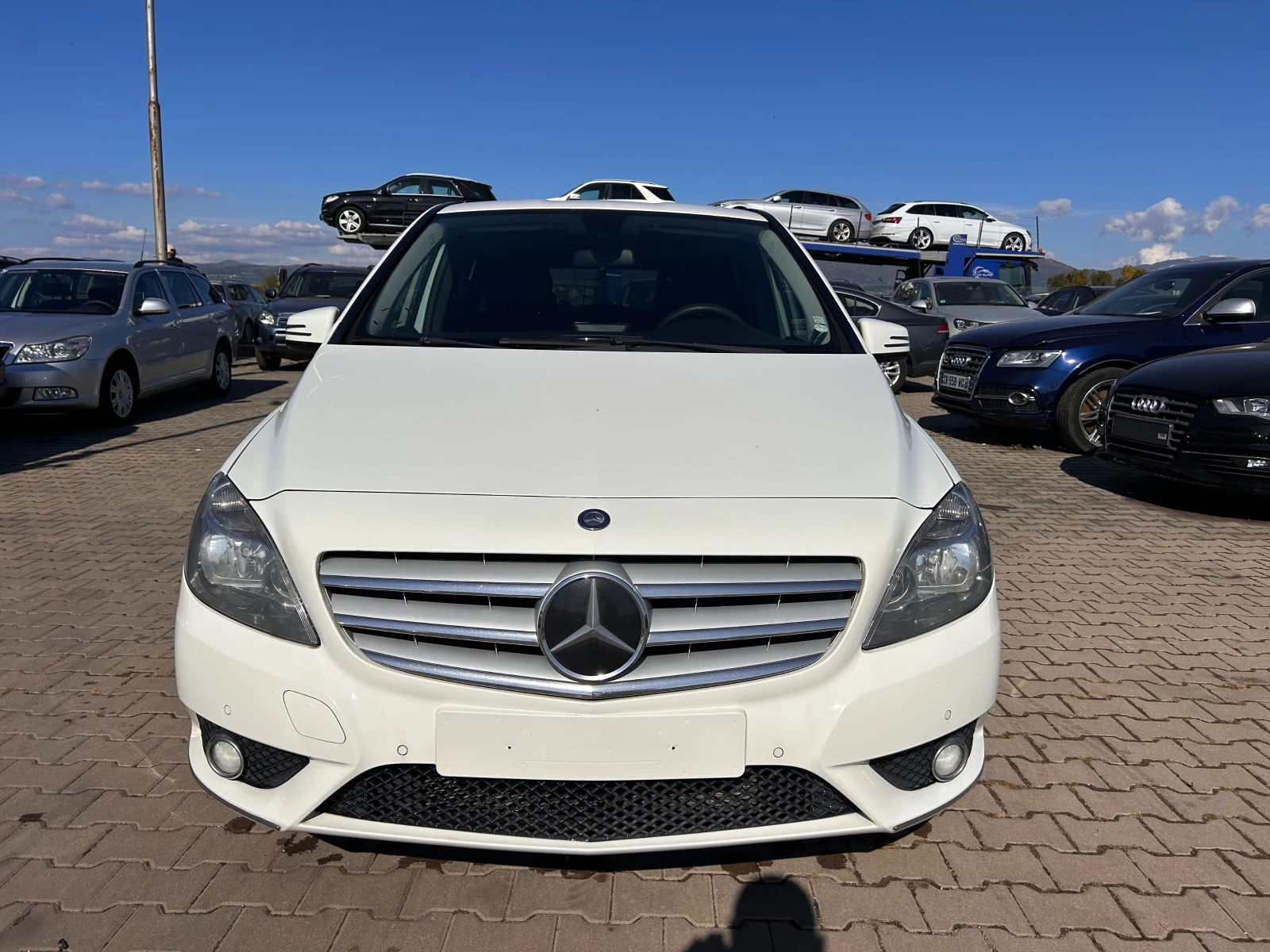 Mercedes-Benz B 200 CDI AVTOMAT/NAVI EURO 5 - изображение 3