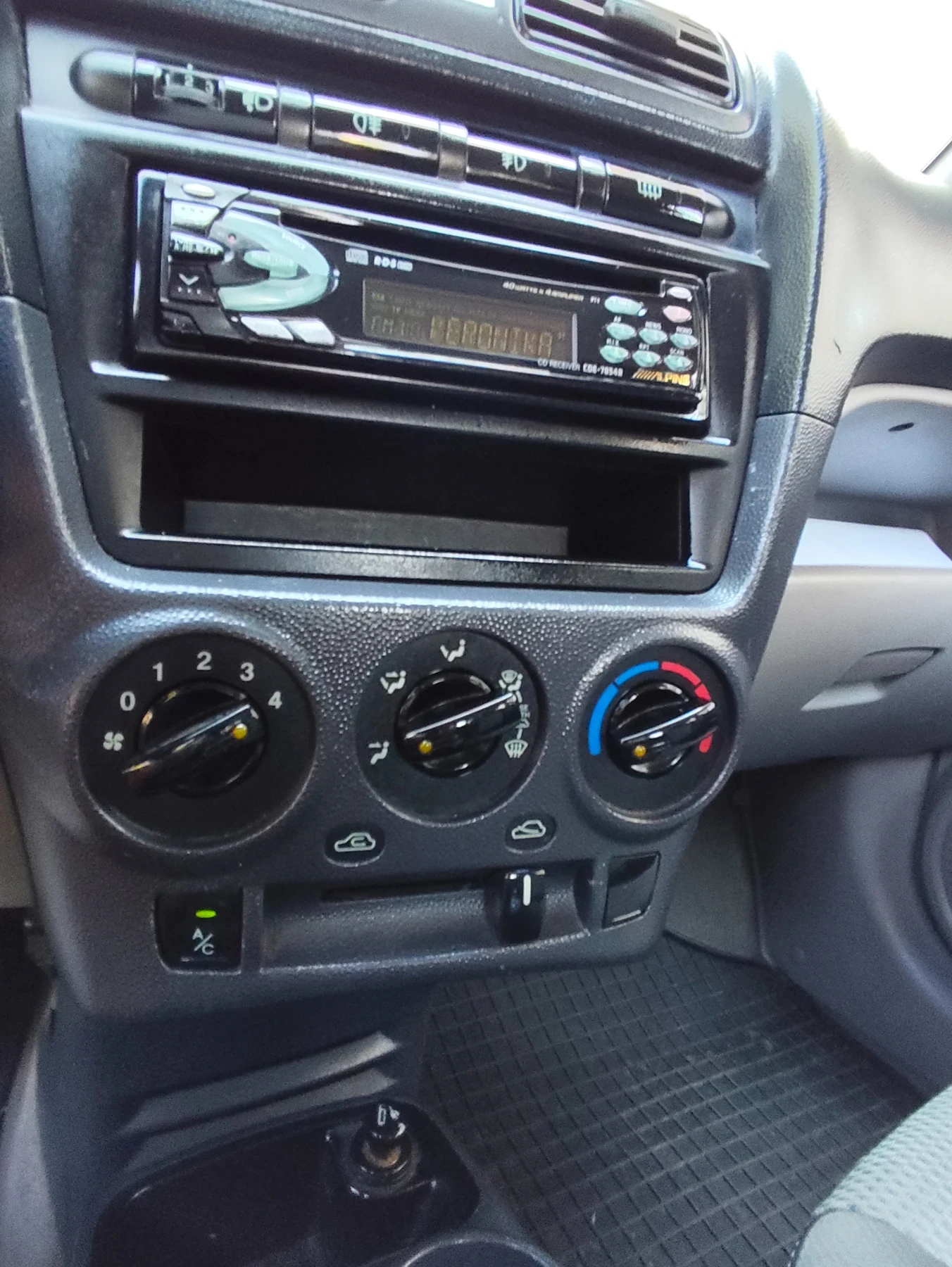Kia Picanto 1.0   * A/C* !ТОП!, снимка 14 - Автомобили и джипове - 55491504