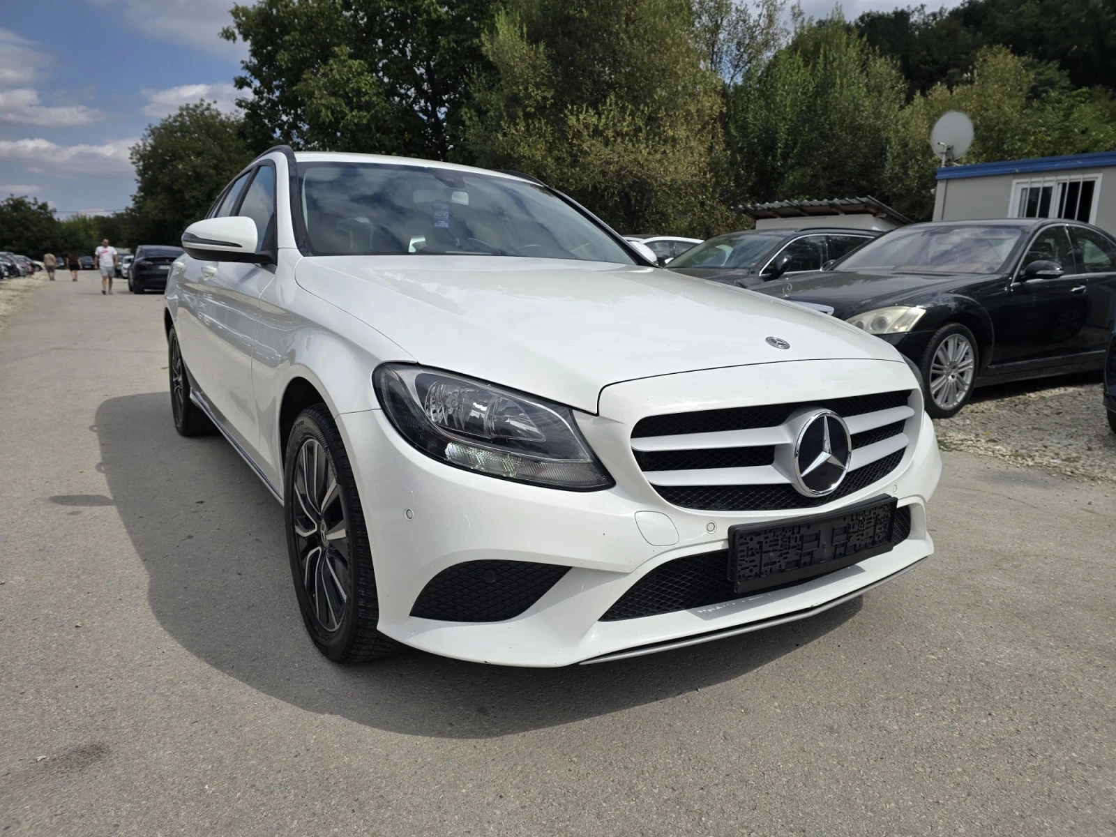 Mercedes-Benz C 220 2.2CDI 194к.с Face-lift Business Extra 4MATIC , снимка 2 - Автомобили и джипове - 52751574