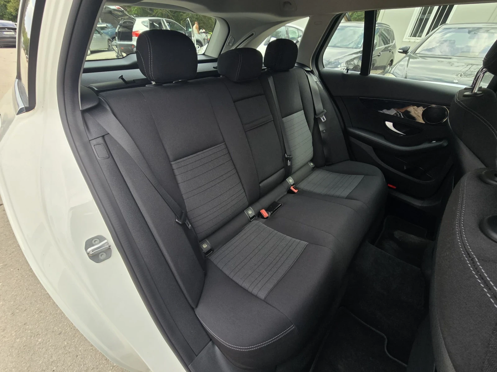 Mercedes-Benz C 220 2.2CDI 194к.с Face-lift Business Extra 4MATIC , снимка 14 - Автомобили и джипове - 52751574