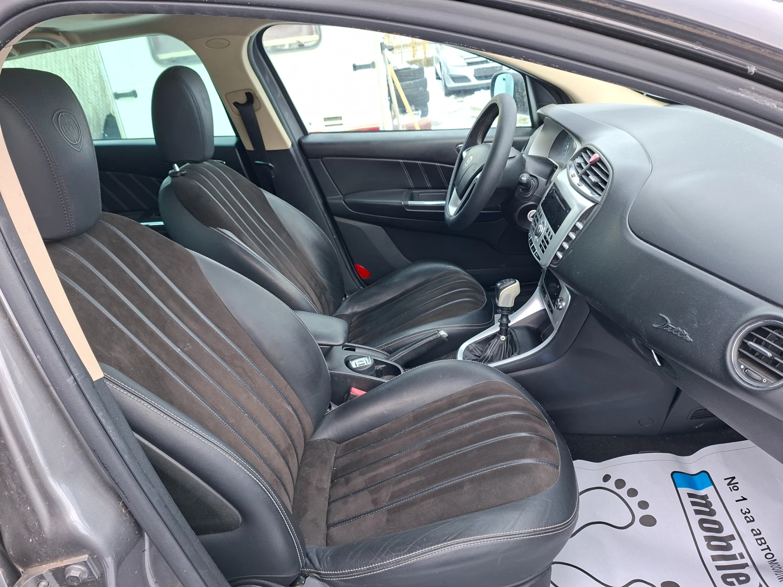 Lancia Delta 1.6-JTD 120кс.Кожен салон - изображение 9