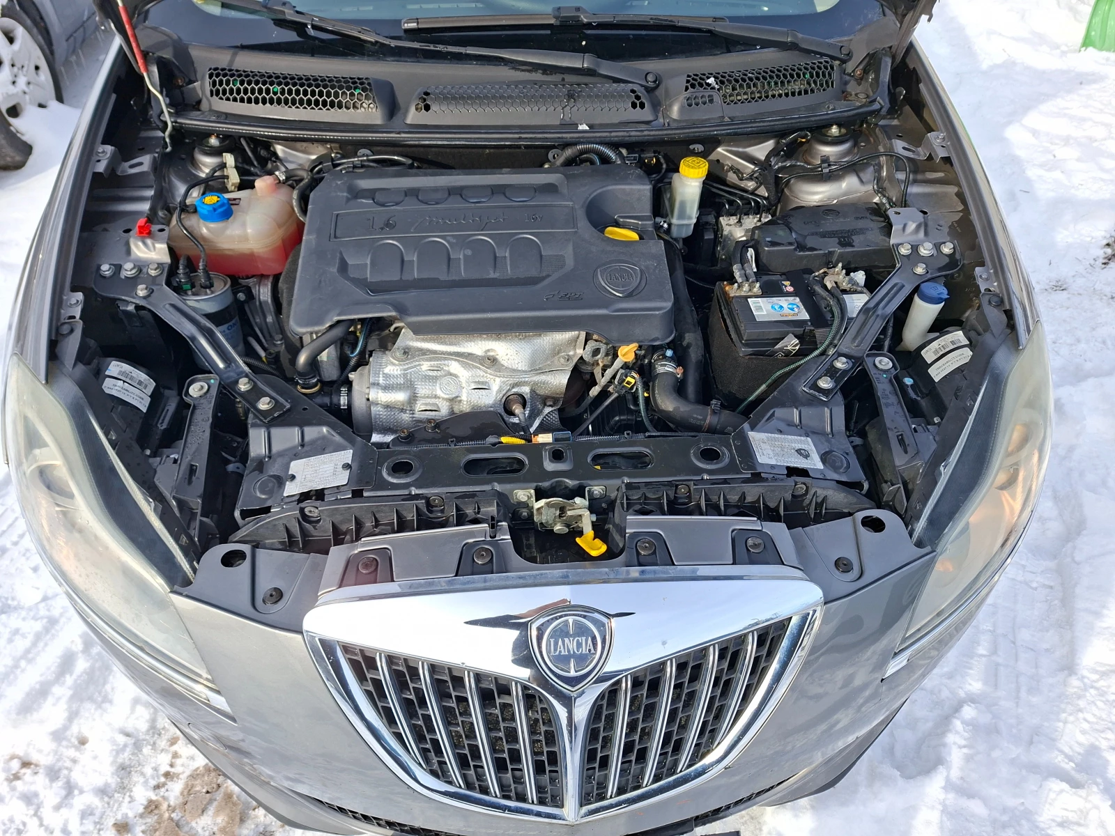 Lancia Delta 1.6-JTD 120��.����� ����� | Mobile.bg � ����������� 12