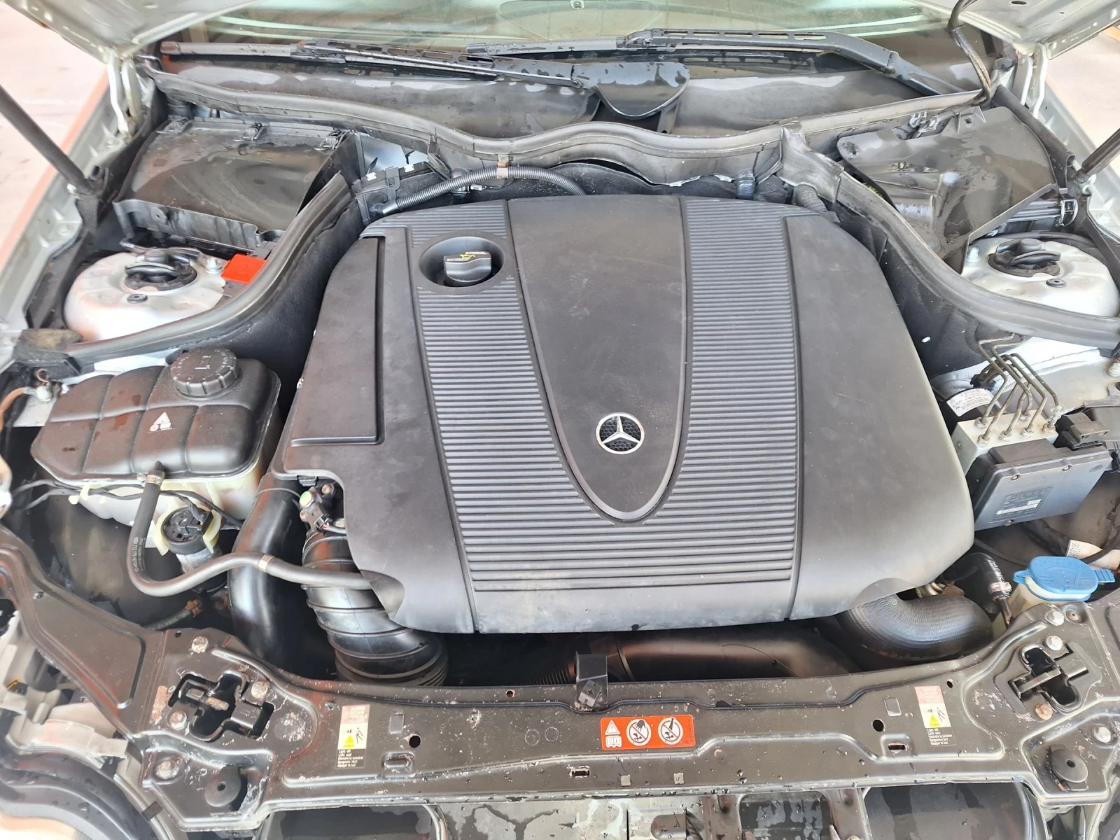 Mercedes-Benz C 200, снимка 7 - Автомобили и джипове - 53780764