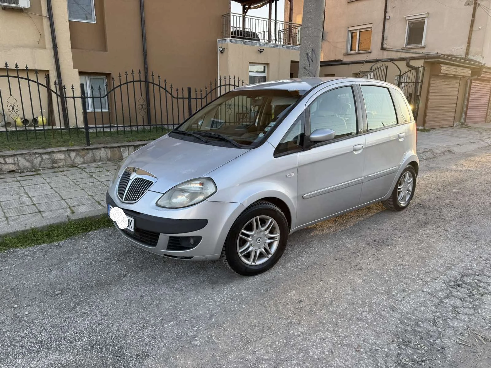 Lancia Musa 1.9 JDT, снимка 2 - Автомобили и джипове - 53818206