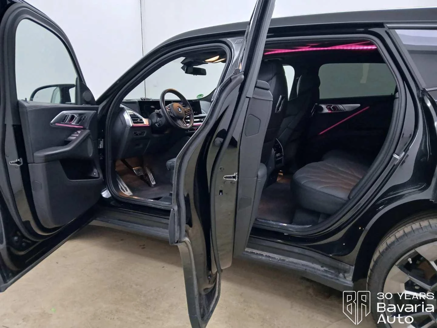 BMW XM Sportautomatic, снимка 5 - Автомобили и джипове - 53827224