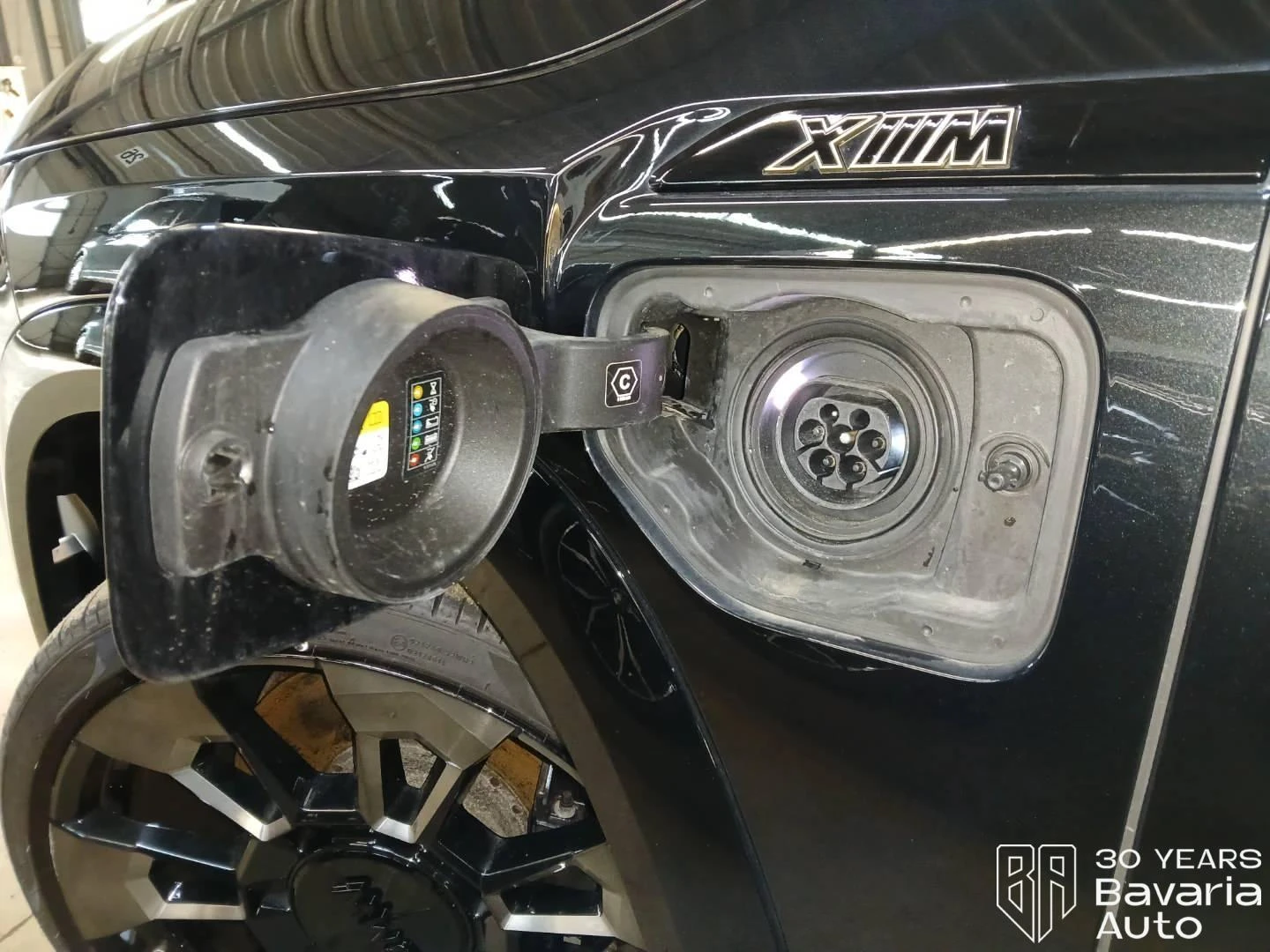 BMW XM Sportautomatic, снимка 13 - Автомобили и джипове - 53827224