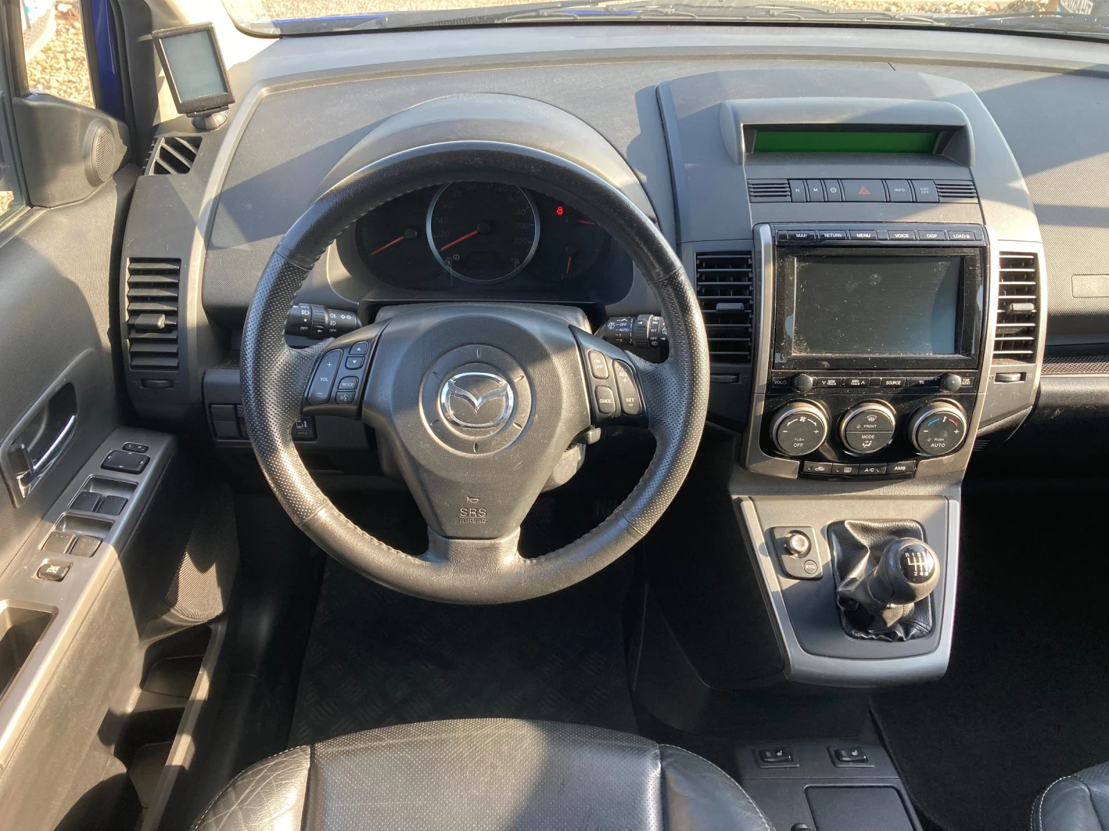 Mazda 5 2.0Sport, снимка 12 - Автомобили и джипове - 53883898