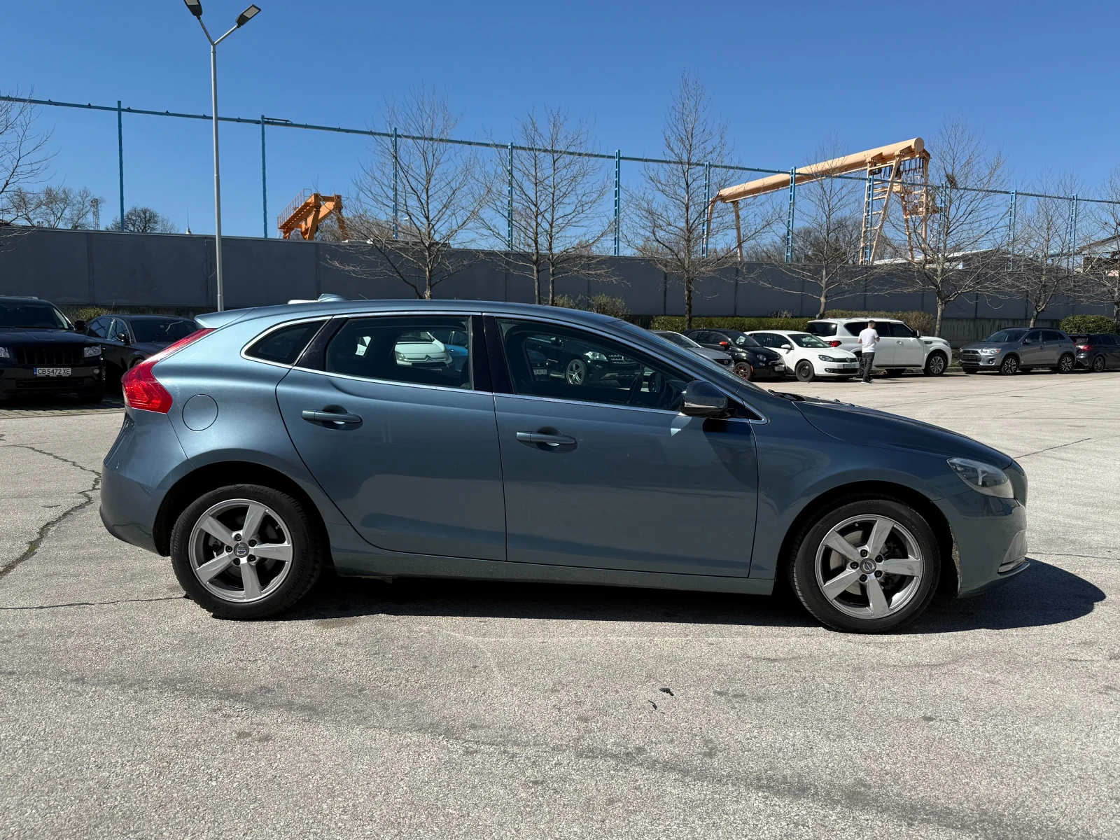 Volvo V40, снимка 5 - Автомобили и джипове - 54148630