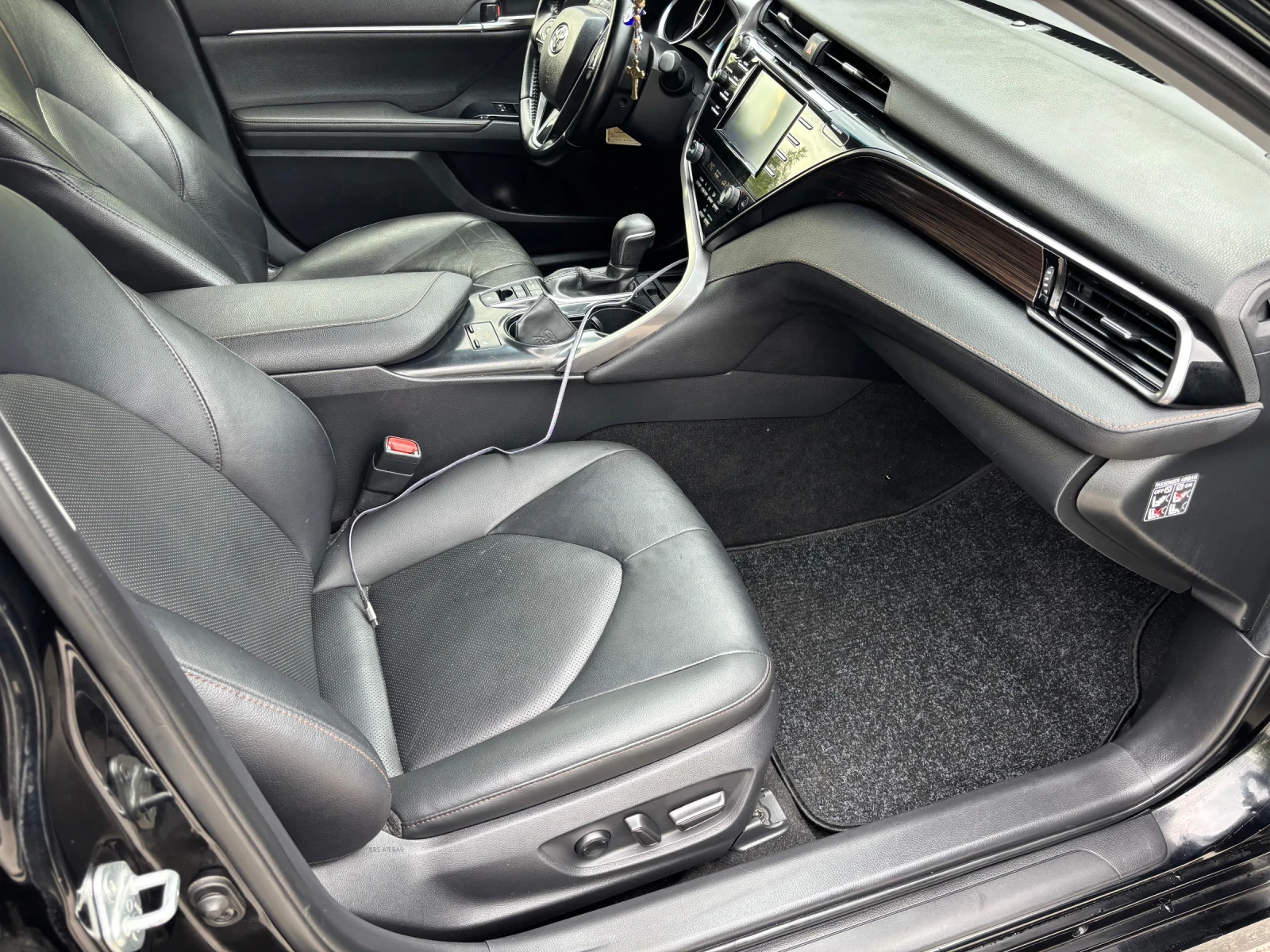 Toyota Camry 2.5, Hibrid, Dynamic, Navi | Mobile.bg � ����������� 9