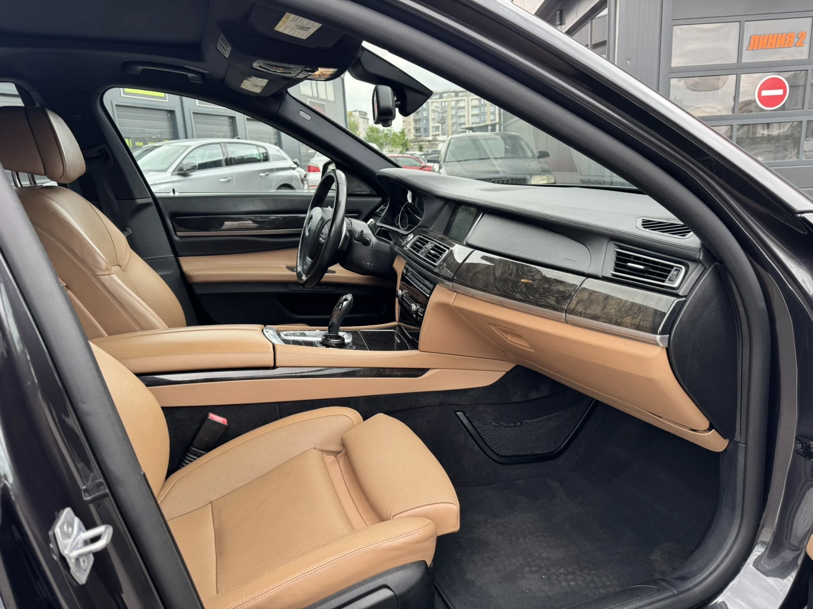 BMW 750 Lxi, снимка 7 - Автомобили и джипове - 54557193