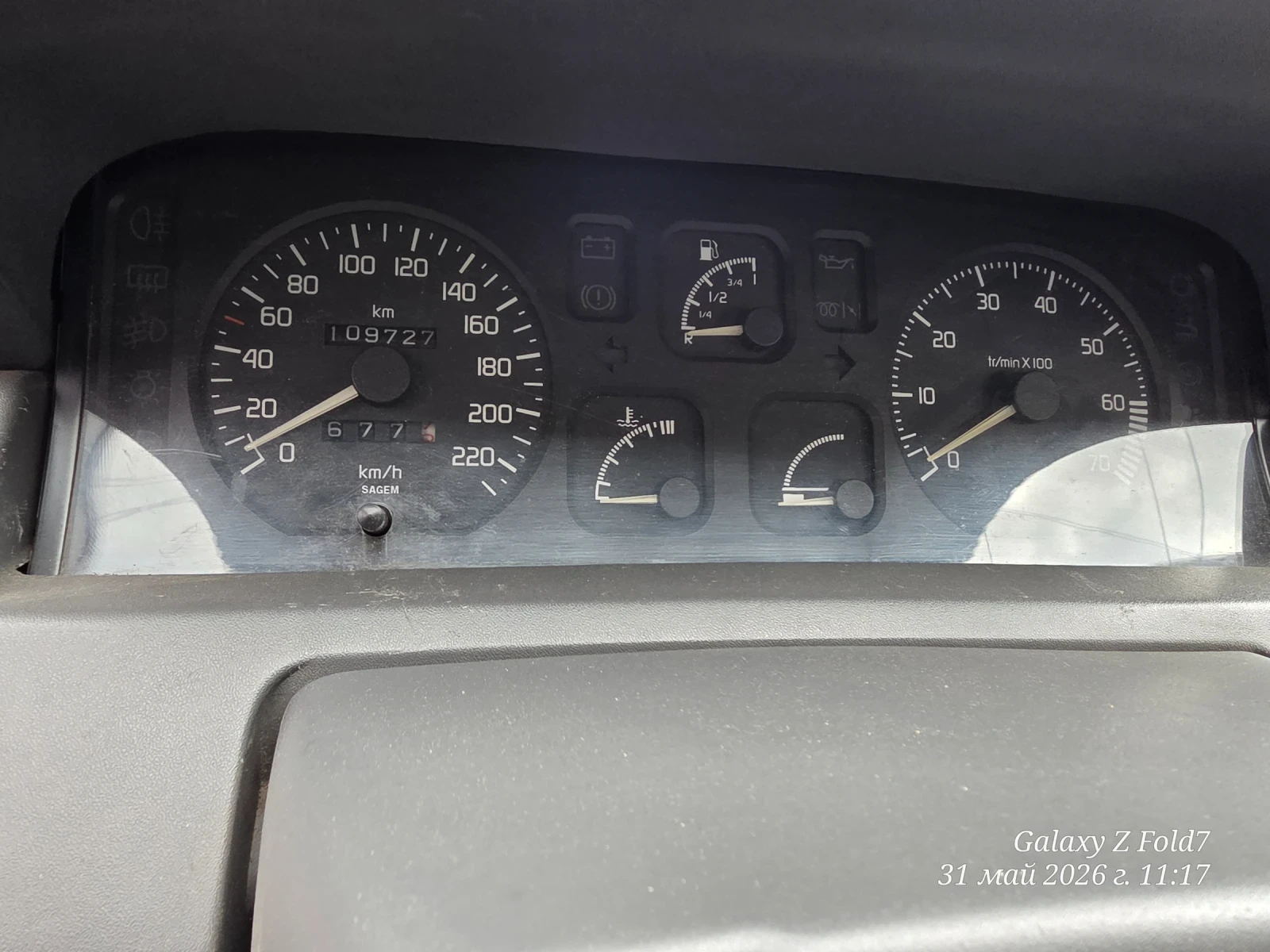 Renault Clio 1.2 55кс, снимка 2 - Автомобили и джипове - 54725491