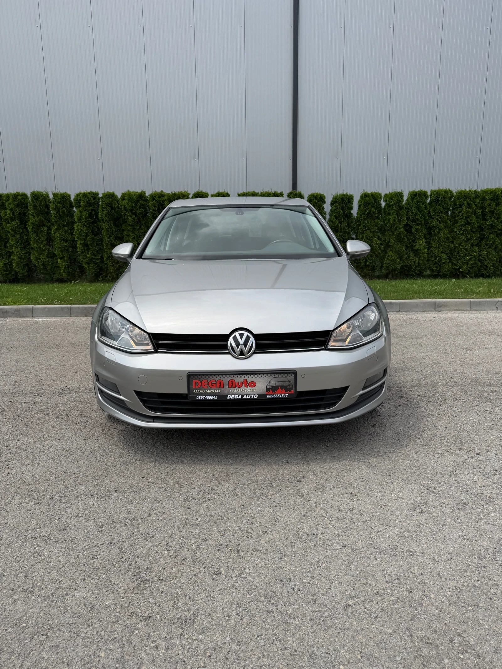 VW Golf 1.6tdi 105k.c* Автоматик* Recaro* ЛИЗИНГ* , снимка 2 - Автомобили и джипове - 54778577